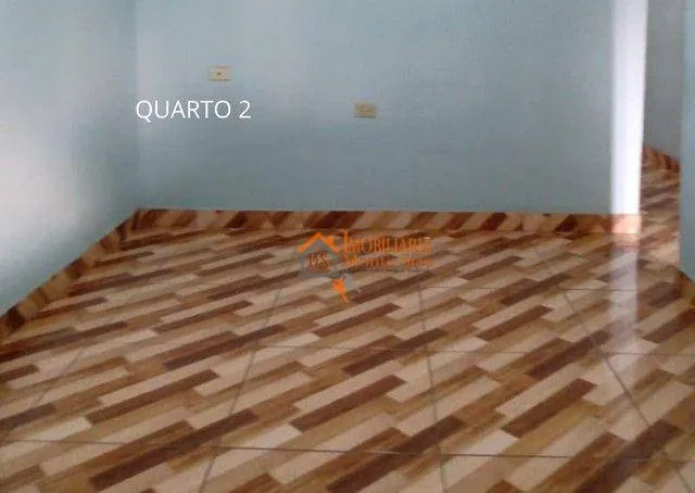 Imagem Casa com 6 dormitórios à venda, 200 m² por R$ 373.000,00 - Cidade Soberana - Guarulhos/SP