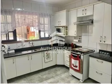 Foto do imóvel Casa à venda em Rua Eduardo Prado - Utinga, Santo André - SP