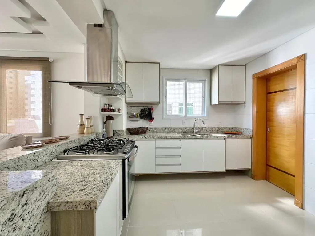 Imagem Apartamento 3 Dormitórios - Bairro Navegantes
