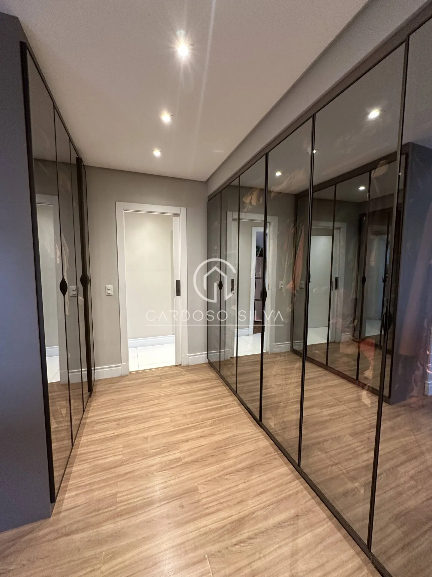 Imagem Apartamento de 162m2 no Condomínio Premier Espaço Cerâmica em São Caetano do Sul - SP