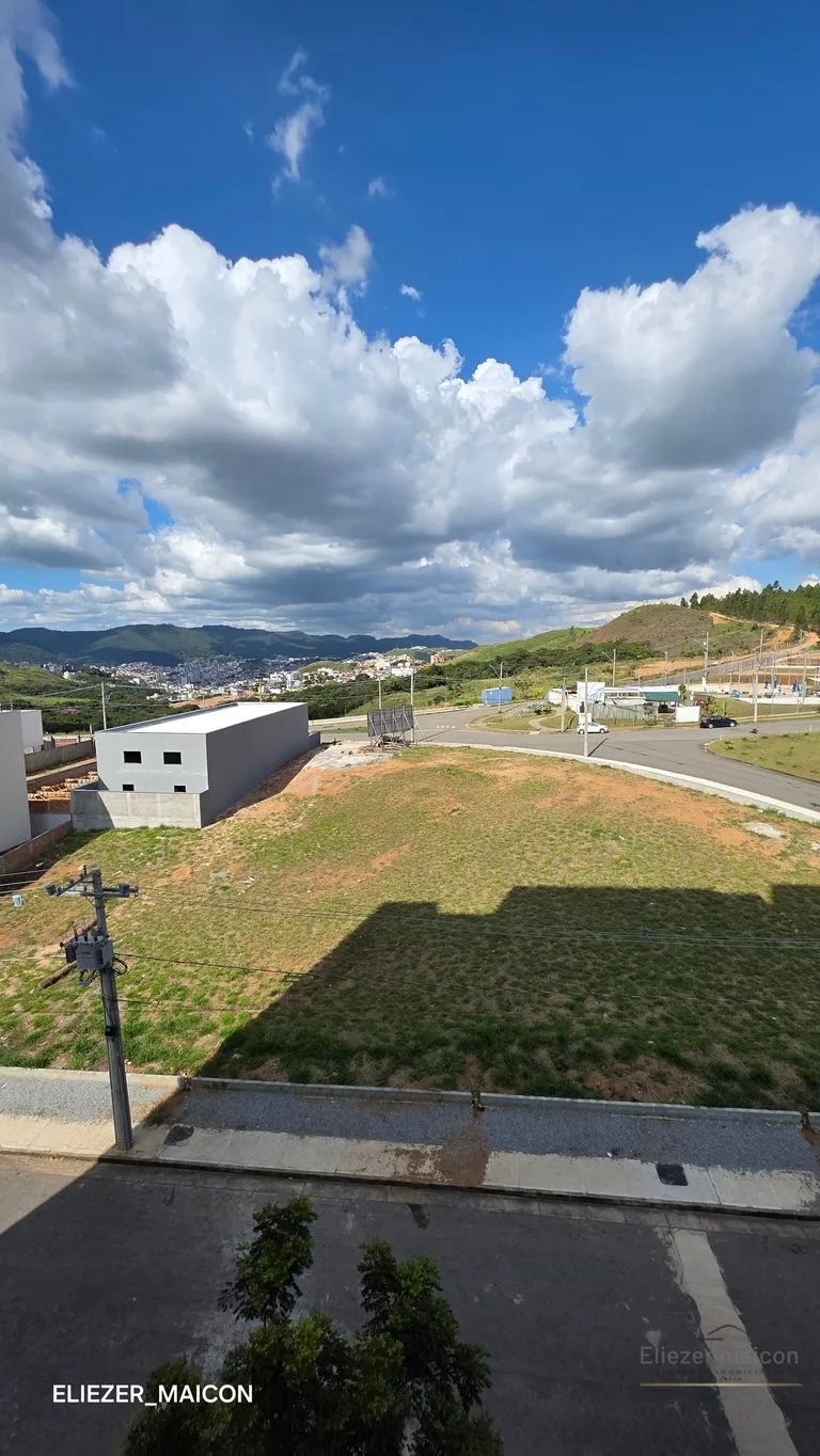 Imagem Apartamento à Venda com 2 quartos no Jardim de Florença, Poços de Caldas - MG