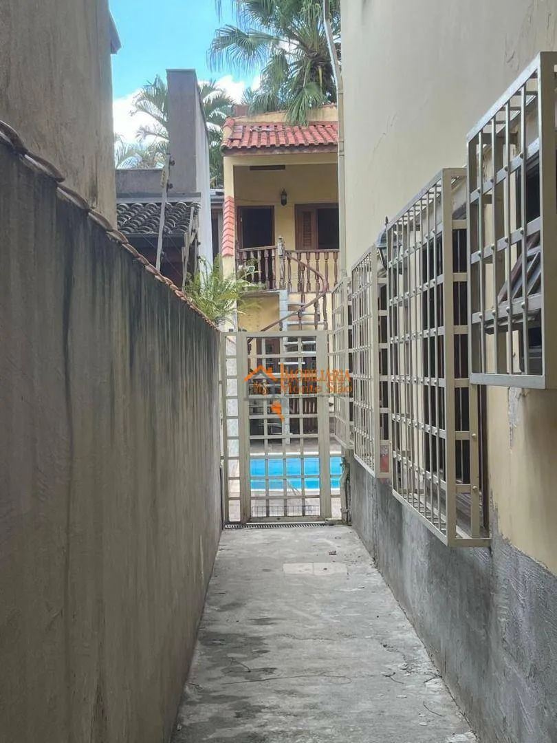 Imagem Sobrado com 6 dormitórios à venda, 372 m² por R$ 1.550.000,00 - Vila Rosália - Guarulhos/SP
