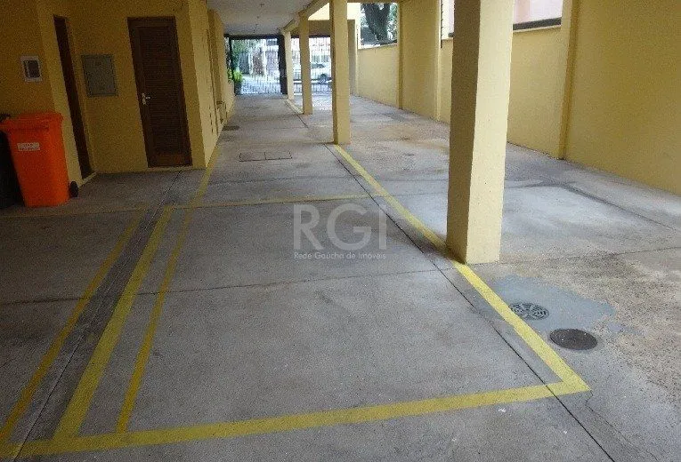 Imagem Apartamento para Venda - 53m², 2 dormitórios, 1 vaga - Petrópolis