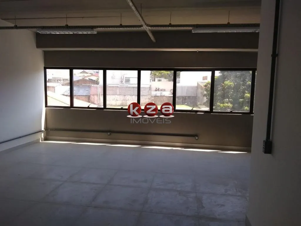 Imagem Sala Comercial para Locação em Vinhedo-SP, Bairro Santa Rosa: 1 Sala, 2 Banheiros, 1 Vaga de Garagem!
