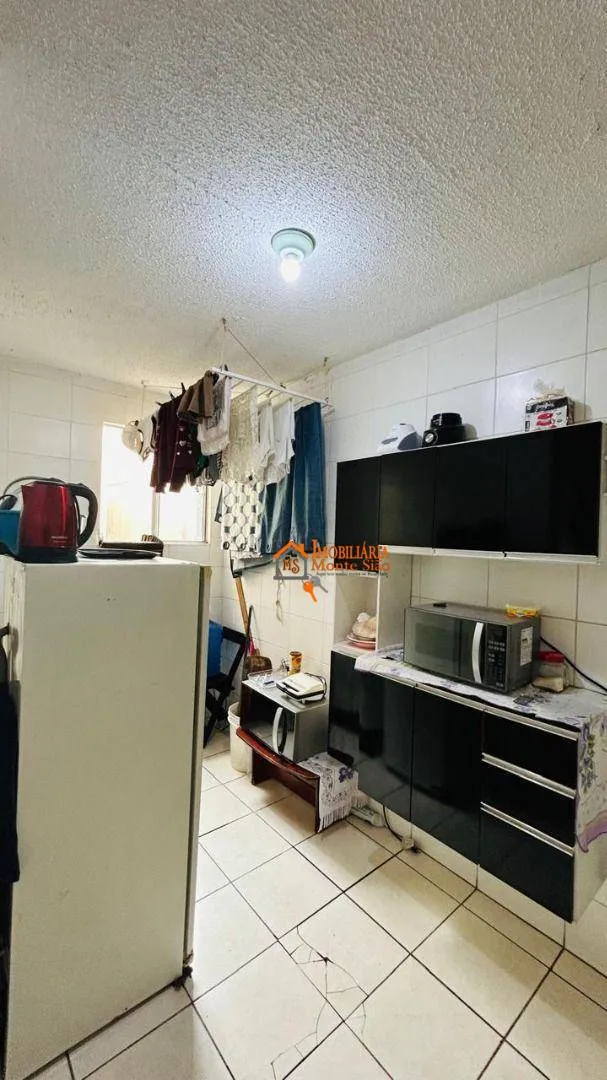 Imagem Apartamento com 2 dormitórios à venda, 46 m² por R$ 170.000,00 - Jardim Nova Cidade - Guarulhos/SP
