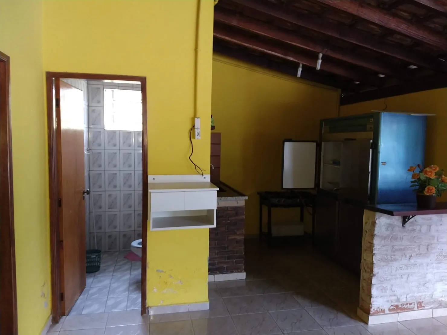 Imagem Chácara à venda 4 Quartos, 4 Suites, 12 Vagas, 2300M², Bonsucesso, Pindamonhangaba - SP