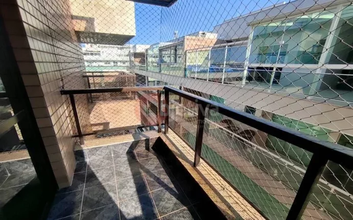Imagem Cobertura com 3 dormitórios para locação fixa no Centro de Cabo Frio/RJ
