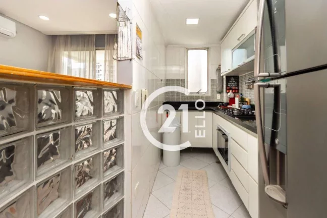 Imagem Apartamento com 2 dormitórios à venda, 60 m² por R$ 850.000,00 - Moema - São Paulo/SP