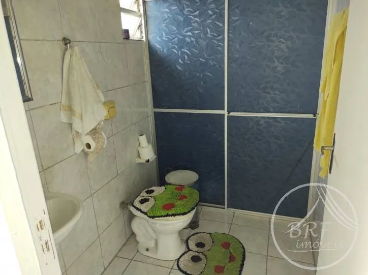 Imagem Invista e lucre: Potencial para duas rendas -Casa 2pisos 500 mts das pontes