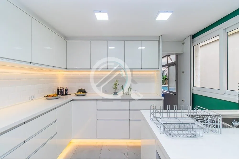 Imagem Apartamento de frente, com 109,78 m² - 3 dormitórios transformado em 2, sendo 1 suíte com closet....