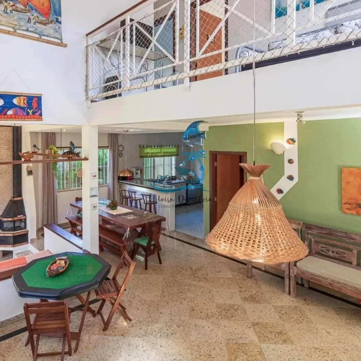 Imagem Linda casa com 4 suítes à venda em condomínio fechado no Horto em Ubatuba