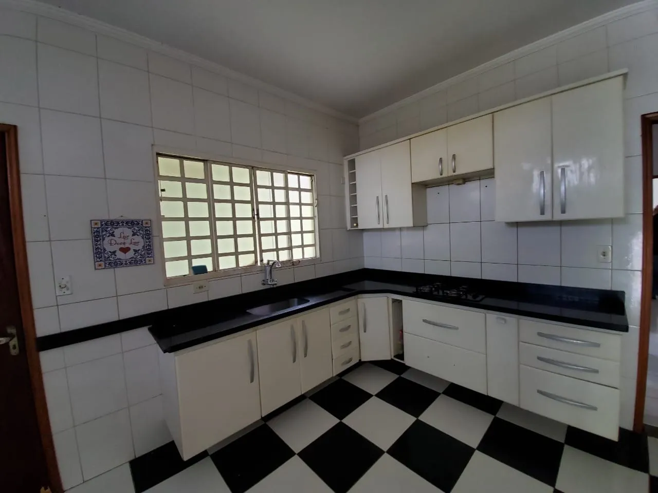 Imagem Casa à venda 3 Quartos, 1 Suite, 2 Vagas, 150M², Jardim das Monções, Taubaté - SP