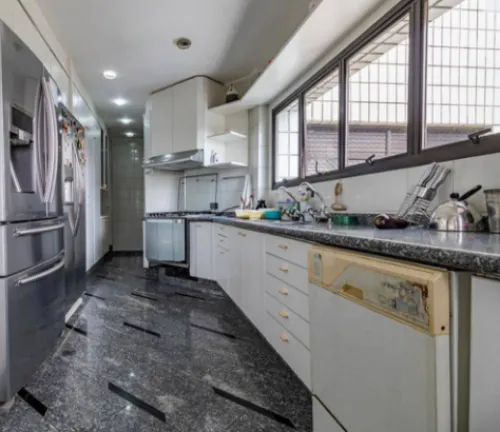 Imagem Cobertura com 3 Quartos à Venda,  em Moema - São Paulo
