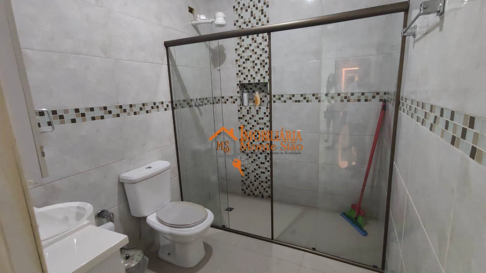 Imagem Sobrado com 3 dormitórios à venda por R$ 700.000,00 - Jardim Divinolândia - Guarulhos/SP