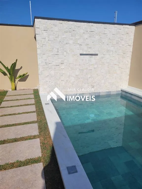 Imagem Vende-se casa lado praia na cidade de itanhaem