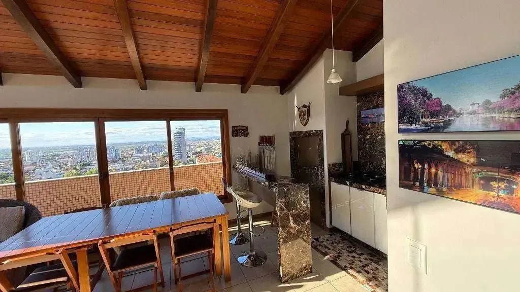 Imagem Cobertura com 4 dormitórios, 2 suítes, lavabo e 3 vagas de garagem.