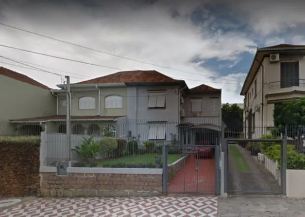 Imagem Sobrado para Venda - 200m², 4 dormitórios, sendo 1 suites, 4 vagas - Santana