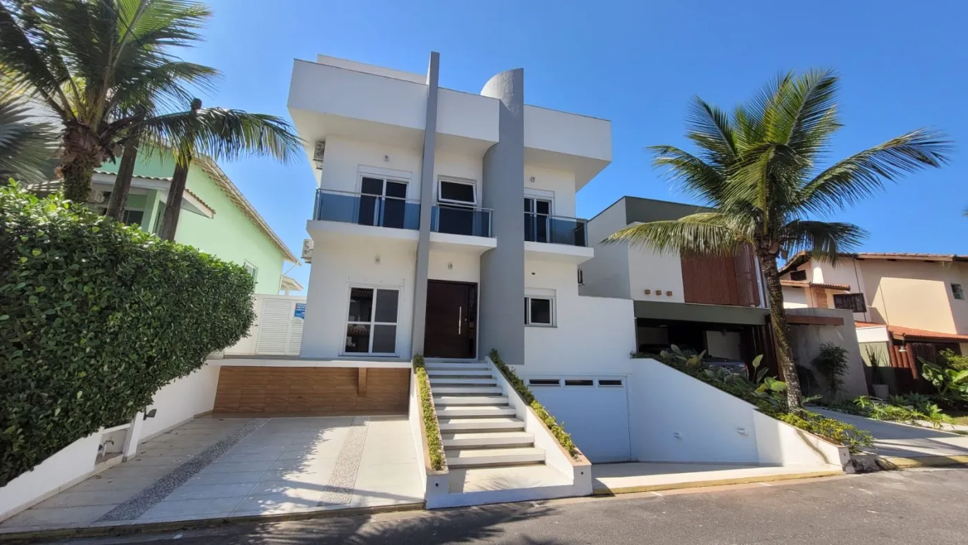 Foto do imóvel Casa para Venda em Itanhaém, Vila São Paulo, 4 dormitórios, 4 suítes, 2 banheiros, 3 vagas em Rua Telmo Diz