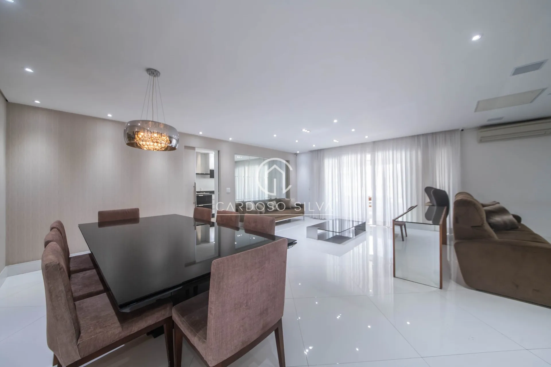 Apartamento no Condomínio Premier Espaço Cerâmica com 198m2 - 02 suítes e Office - Vista para o Boulevard