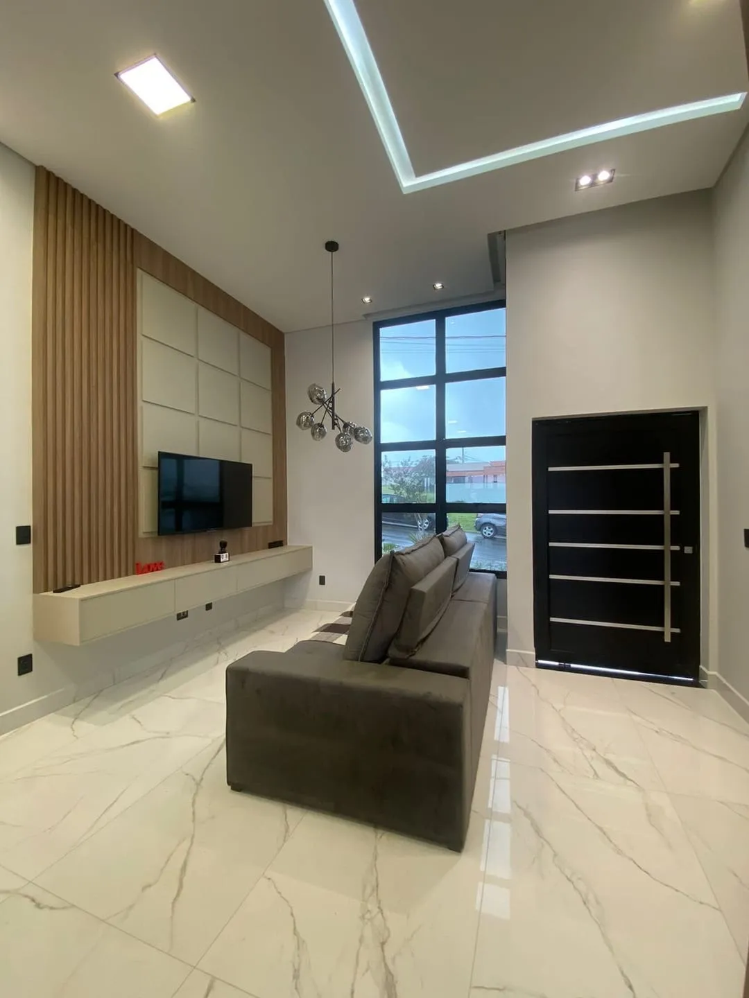 Imagem Casa à venda 3 Quartos, 1 Suite, 2 Vagas, 300M², Guedes, Tremembé - SP | Morada do Visconde