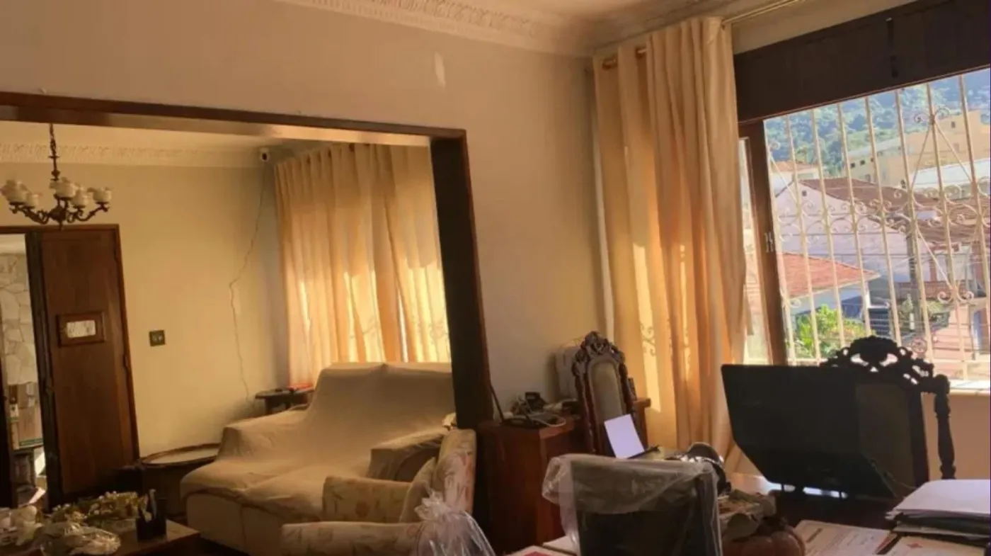 Imagem Casa para Venda em Petrópolis / RJ no bairro Mosela