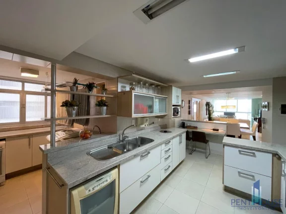 Imagem Apartamento Frente Mar para Venda em Balneário Camboriú, CENTRO, 3 dormitórios, 3 suítes, 4 banheiros, 1 vaga