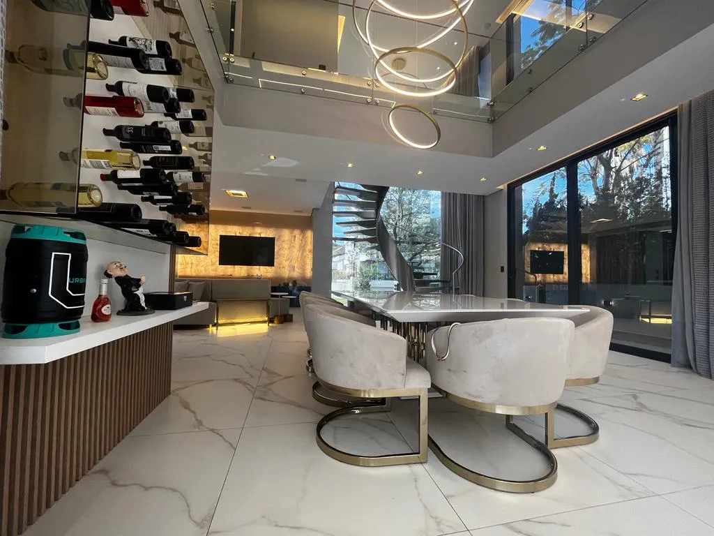 Imagem Casa com vista para o mar à venda com 650m2 por R$ 16.500.000,00