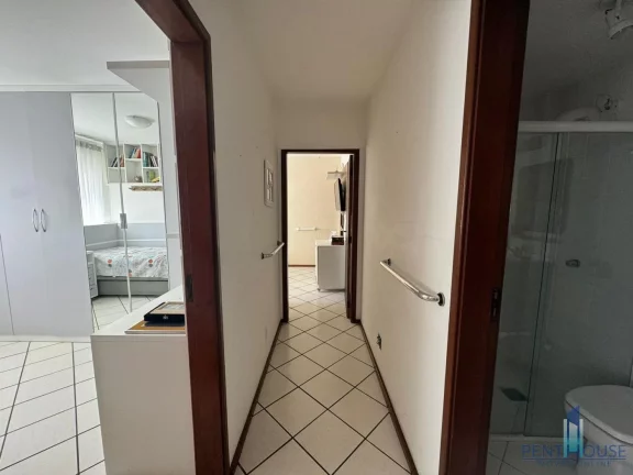 Imagem Apartamento Quadra Mar para Venda em Balneário Camboriú, CENTRO, 2 dormitórios, 1 suíte, 2 banheiros, 1 vaga