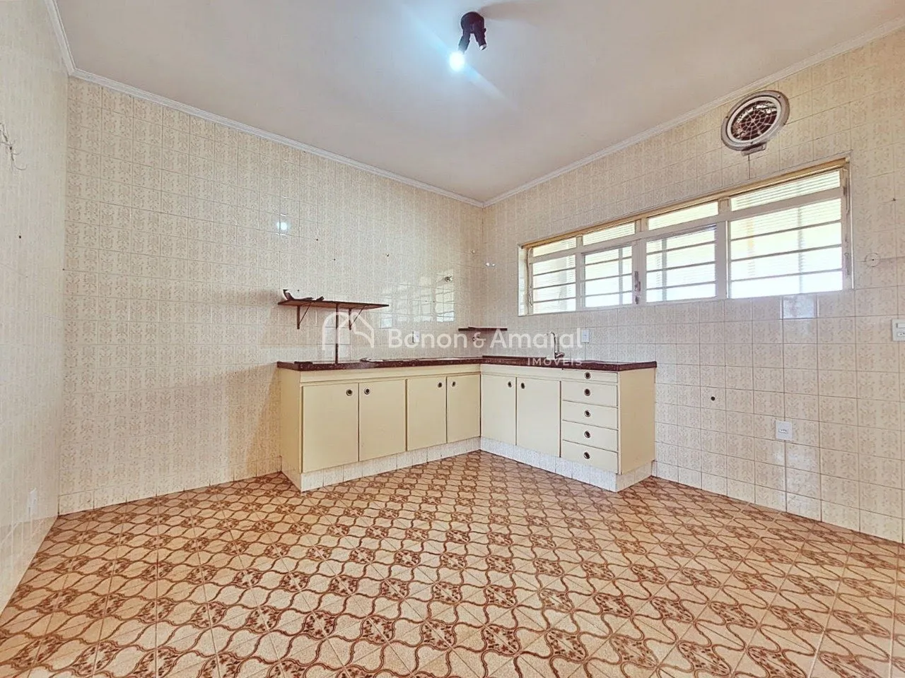 Imagem Casa a venda na Vila Nogueira em Campinas!!