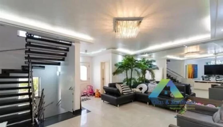 Foto do imóvel Casa em condomínio 380 metros, 3 dormitórios, 3 suítes, 3 vagas com excelente localização e valor !!!