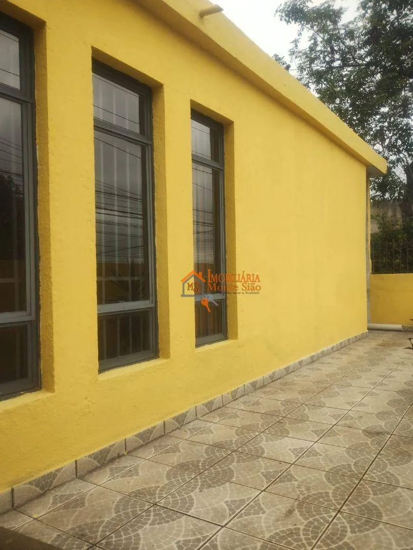 Imagem Casa com 4 dormitórios para alugar, 200 m² por R$ 3.210,00/mês - Jardim Presidente Dutra - Guarulhos/SP