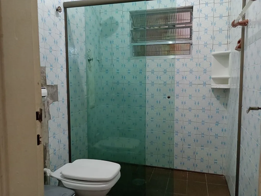 Imagem Casa geminada de esquina - excelente localização!