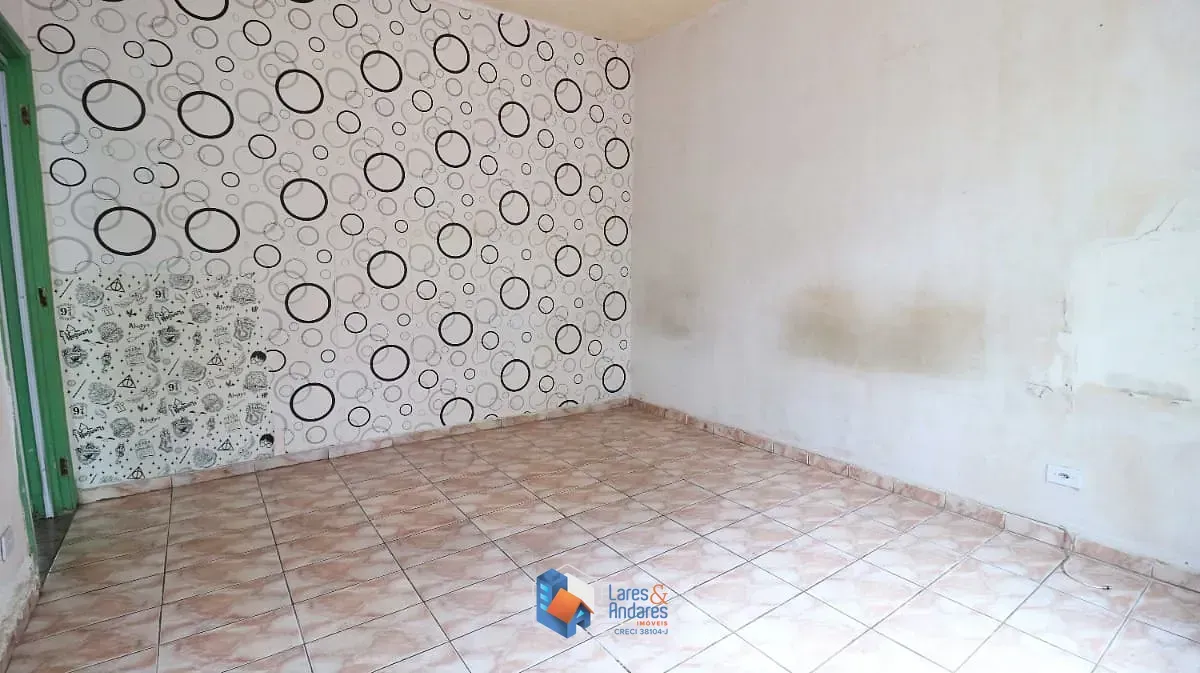 Imagem Casa para venda em Parque Peruche com 4 quartos, 197m²