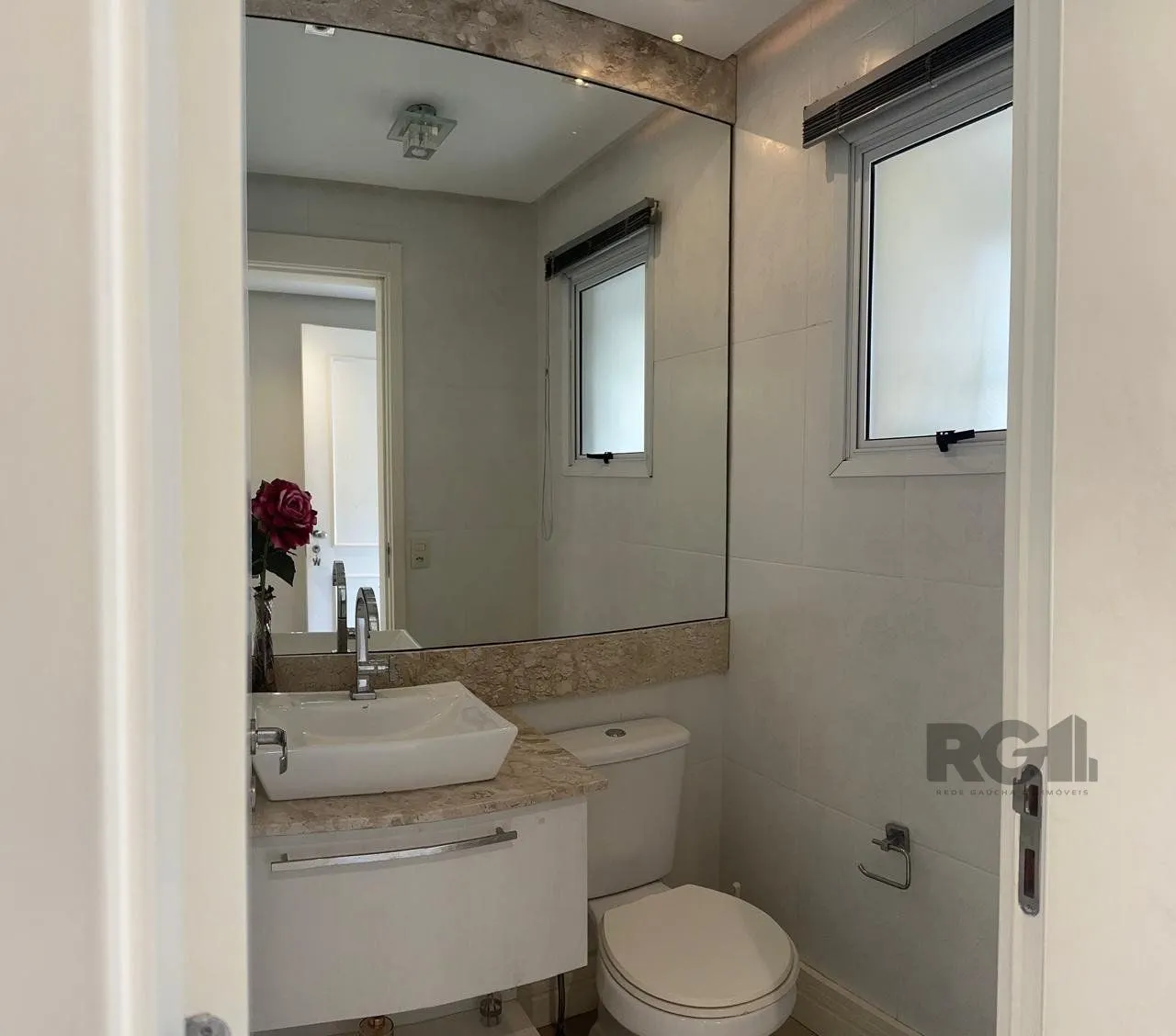 Imagem Casa de Condomínio em Sarandi