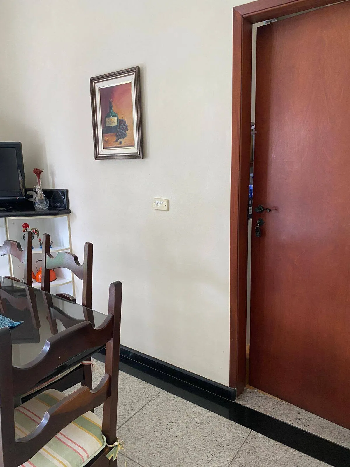 Imagem Casa Terrea Localizada no Condomínio Alphaville Residencial 3!