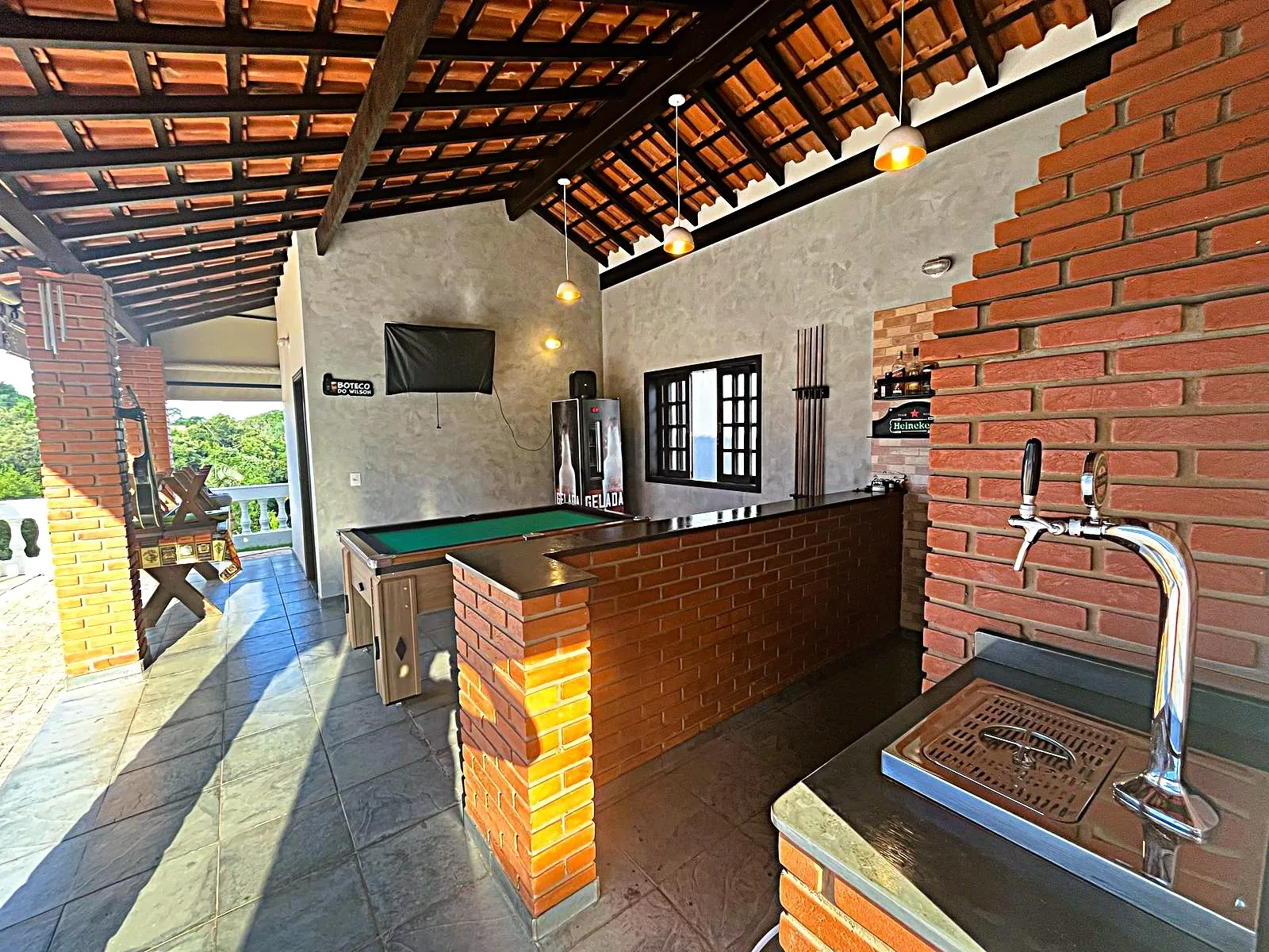 Imagem Chácara com 2.112,00m² Localizado no Condomínio Vitassay.
