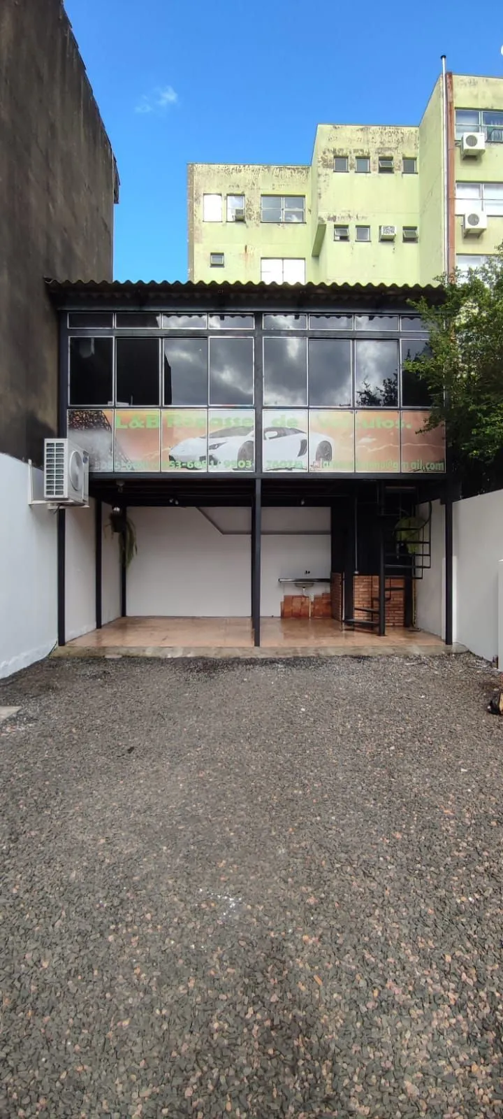 LOJA COMERCIAL À VENDA - PONTO NOBRE NO BAIRRO FLORESTA - PORTO ALEGRE/RS