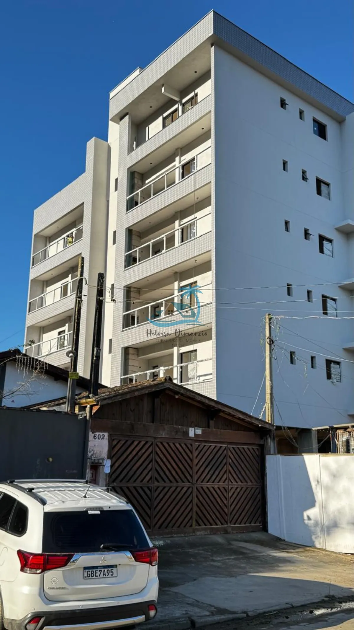 Imagem Apartamento novo com 2 dormitórios a venda no Perequê-Açu em Ubatuba.