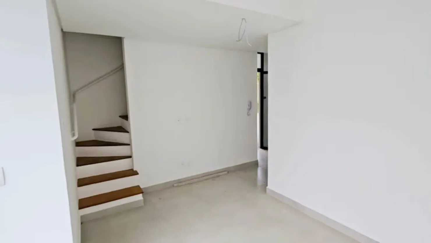 Imagem Casa em Condomínio com 2 Suítes Planejada e Mobiliada, com Lazer Completo e Localização Privilegiada no Itaguá