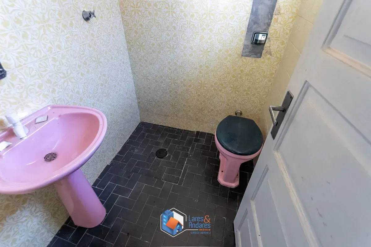 Imagem Sobrado para venda em Campo Belo com 3 quartos, sendo 1 suíte, 179m²
