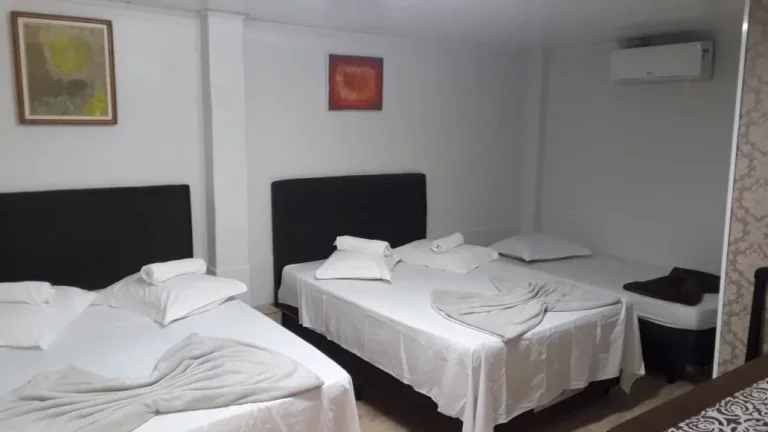 Imagem CASA COMERCIAL em Pontal do Paraná - PR, Grajau