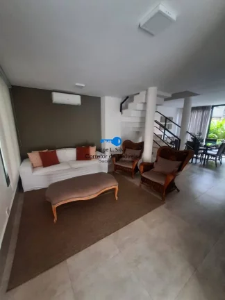 Imagem Modelo Triplex de Alto Padrão em Condomínio Fechado Litoral Norte 176m2 !
