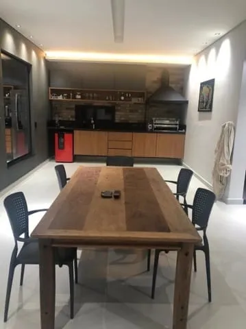 Imagem Casa à venda 3 Quartos, 3 Suites, 4 Vagas, 320M², Guedes, Tremembé - SP | Morada do Visconde