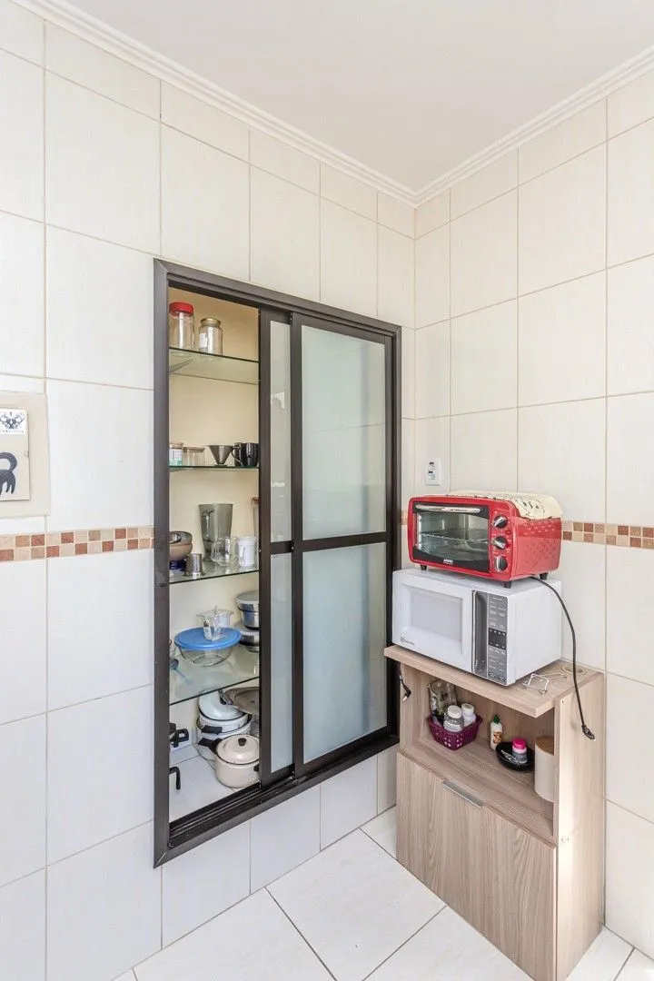 Imagem Apartamento no bairro Petrópolis de 3 dormitórios REFORMADO