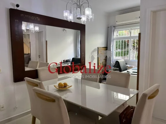 Imagem Casa sobreposta térrea à venda com 150m², 3 quartos, suíte, 2 vagas, piscina por R$1.100.000,00 em Santos