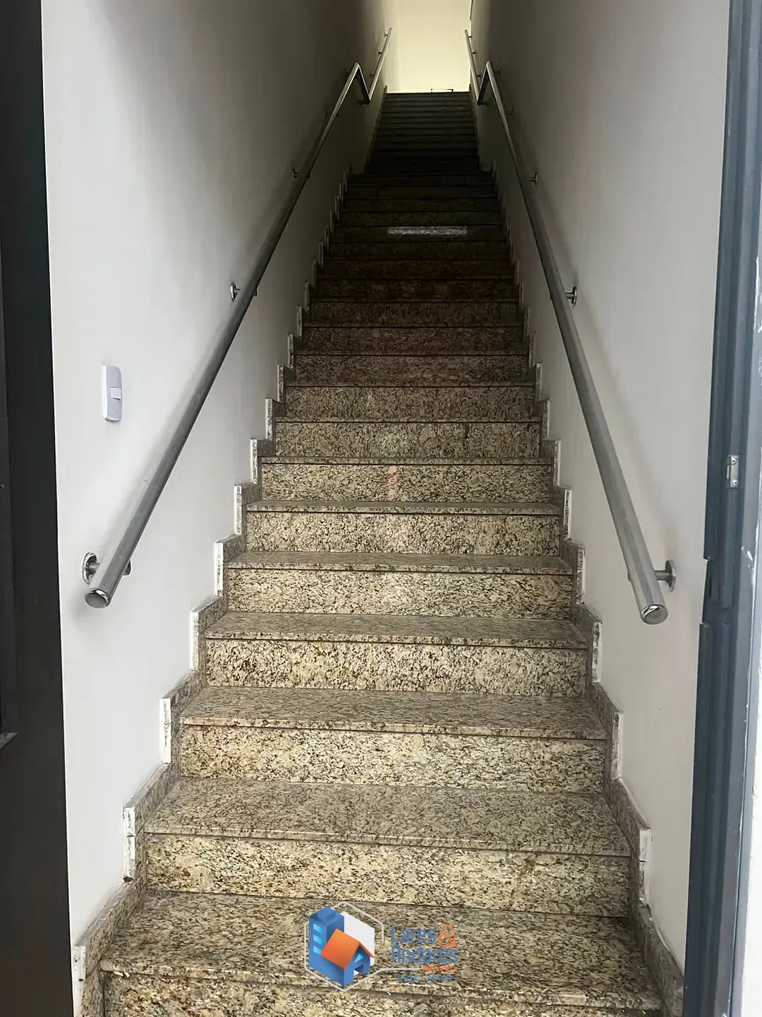 Imagem Casa comercial para venda em Vila Gomes Cardim, 534m²