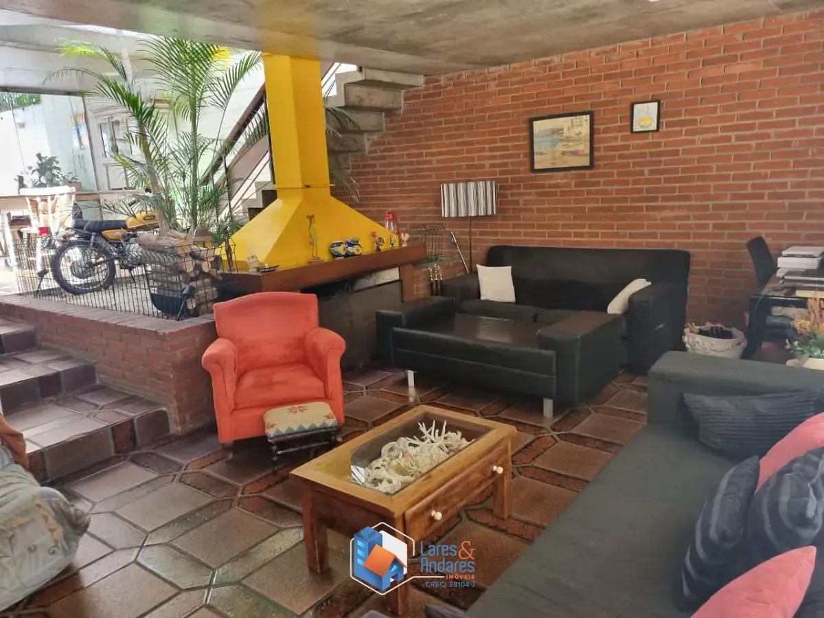 Foto do imóvel Casa de vila para venda em Chácara Monte Alegre com 3 quartos, sendo 1 suíte, 194m² em Rua Paulo Roberto Paes de Almeida
