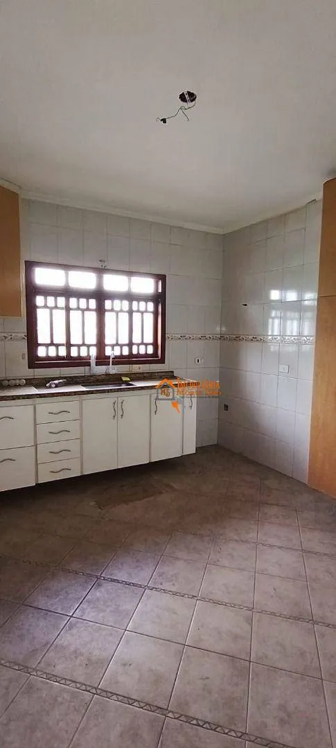 Imagem Sobrado com 4 dormitórios à venda, 160 m² por R$ 860.000,00 - Jardim Zaira - Guarulhos/SP