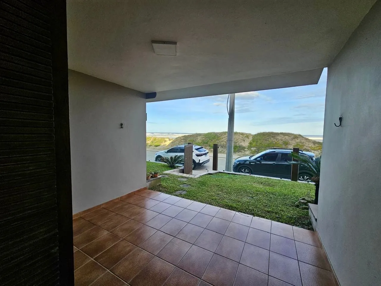 Imagem Triplex à venda em Xangri-lá, Centro, com 3 quartos, 111m2