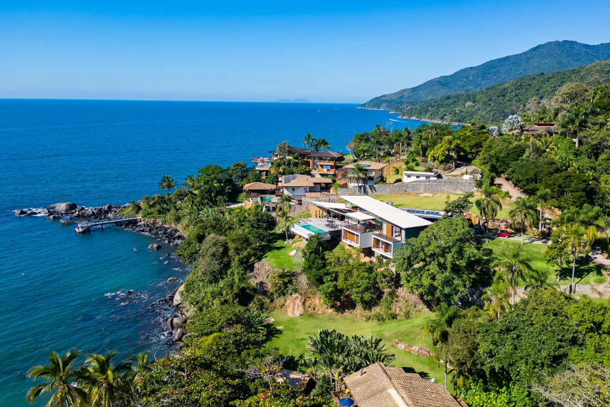 Imagem Casa no condomínio Condominio Residencial Praia de Pacuiba para venda com 5 quartos, sendo 5 suítes, 620m2